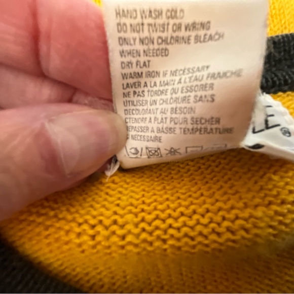Andrea Gayle VTG Pullover Sweater Size M Embroidery Dark Mustard Shoulder Pads - Picture 4 of 6
